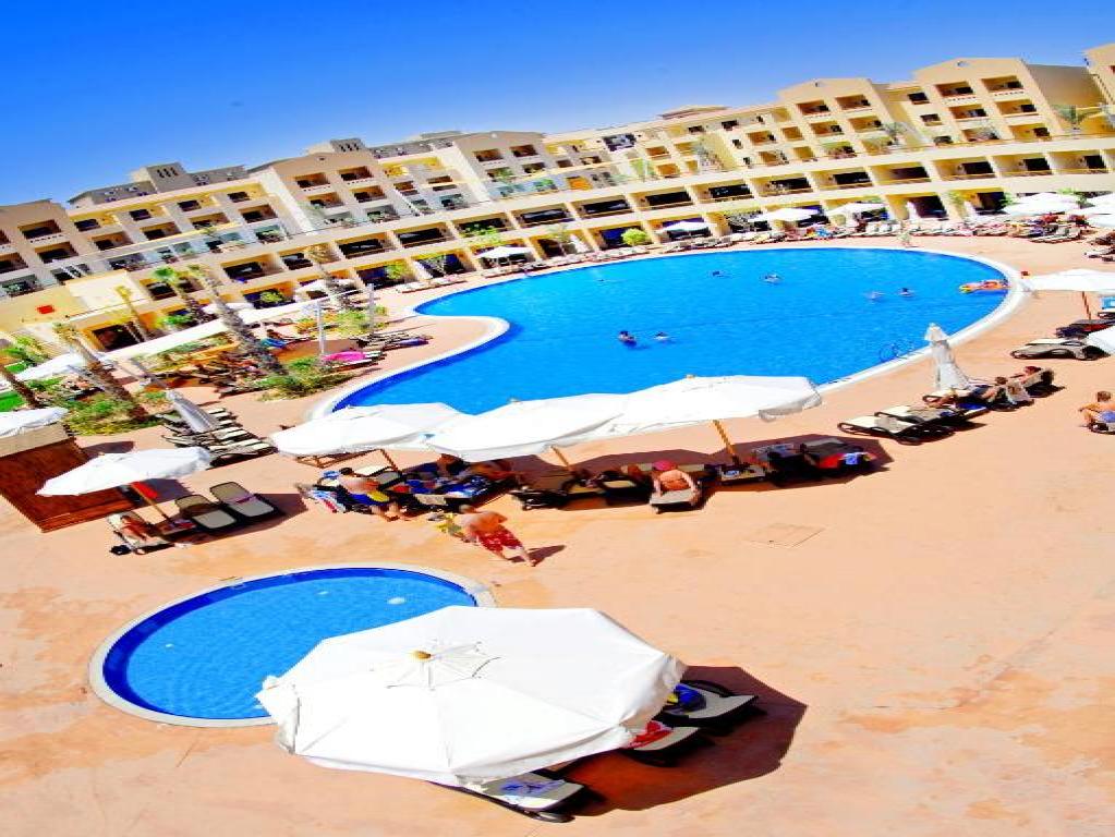 Coral Sea Aqua Club