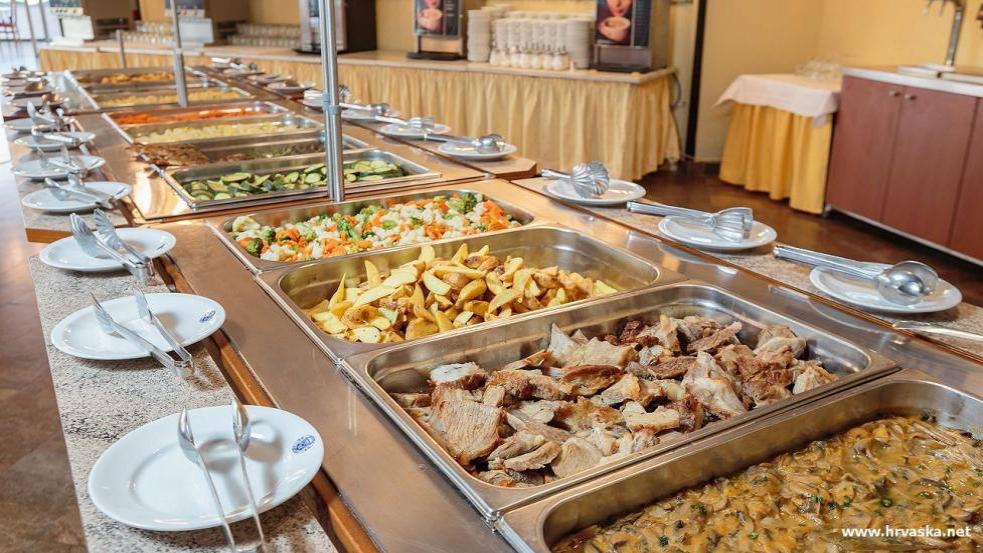 Хорватія, Остів Хвар